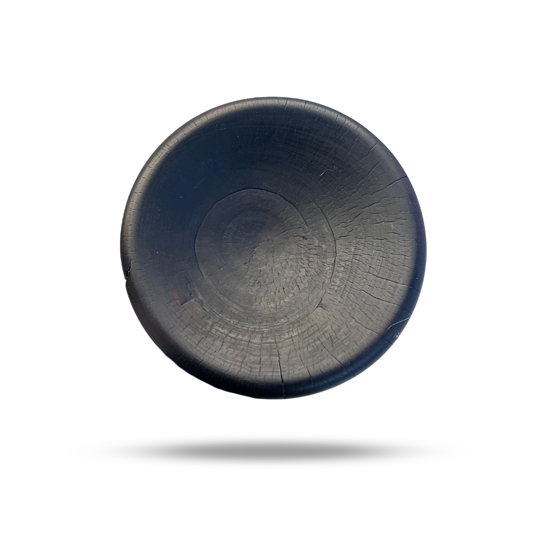 Masyvus deginto lapuočio dubuo